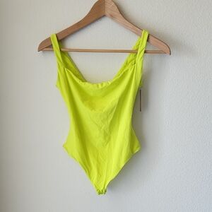 SKIMS Neon Lime Bodysuit Thong Style Sz M NWT Comfortable Casual Colorful